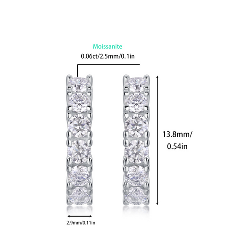 18K White Gold Earrings with 12 Round Diamonds