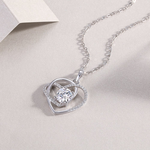 18K White Gold Intertwined Hearts Pendant Necklace with a 1 Carat round Diamond for Women