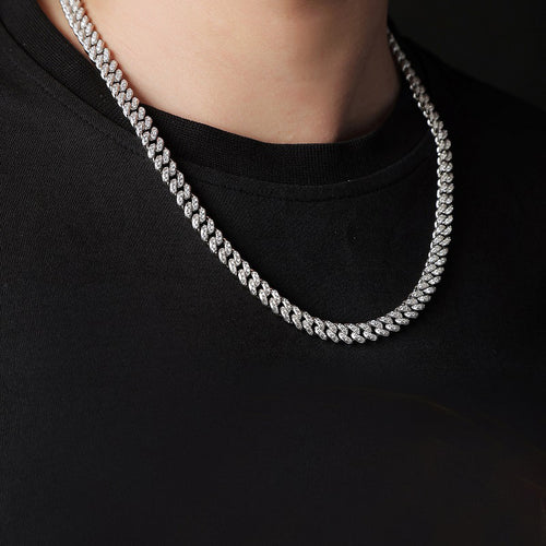 Luxurious 18K White Gold 8mm Cuban Link Chain With Diamonds for Man