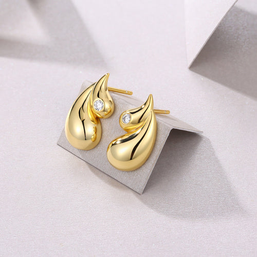 18K Gold Plated 2.5mm Round Diamond Teardrop Stud Earrings