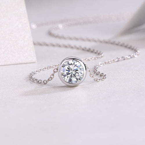 18K White Gold 1 Carat Round Diamond Pendant Necklace for Women