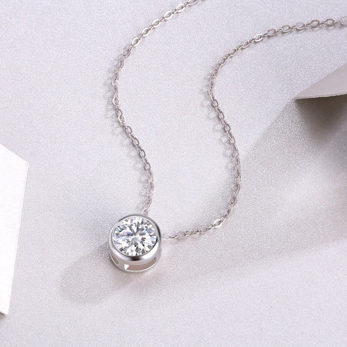 18K White Gold 1 Carat Round Diamond Pendant Necklace for Women