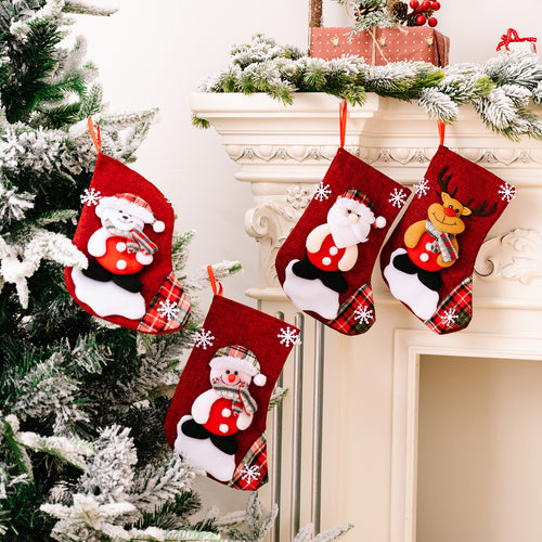 Small Red Christmas Cartoon Embroidered Gift Socks