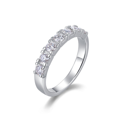 18K White Gold 0.1 Carat Seven-Diamond Engagement Ring for Women