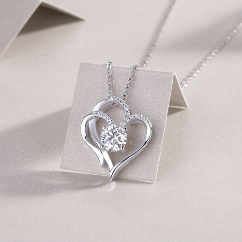 18K White Gold Intertwined Heart-Shaped 1 Carat Round Diamond Pendant Necklace