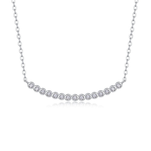 18K White Gold Pendant Necklace with Fifteen Round Diamonds for Women