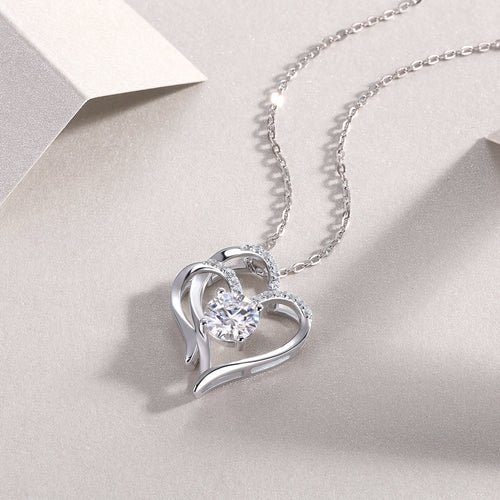 18K White Gold Intertwined Heart-Shaped 1 Carat Round Diamond Pendant Necklace