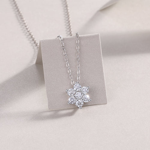 18K White Gold Floral Pendant Necklace with Seven 0.1 Carat Diamonds for Women