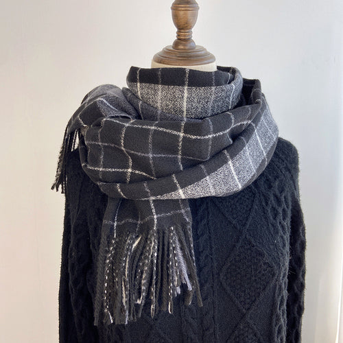 Women's Winter Versatile Warm Plaid Fringe Scarf Shawl