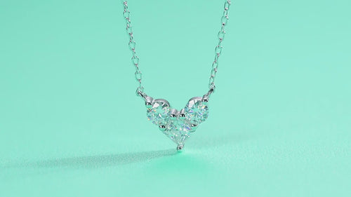 18K White Gold Heart-Shaped Pendant Necklace with Three Diamonds for Women