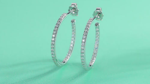 18K White Gold 74-Round Diamond Earrings