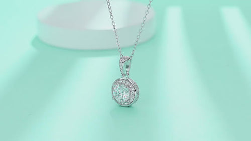 18K White Gold Radiant 1 Carat Diamond Pendant Necklace for Women