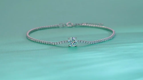 18K White Gold 1 Carat Round Moissanite Bracelet